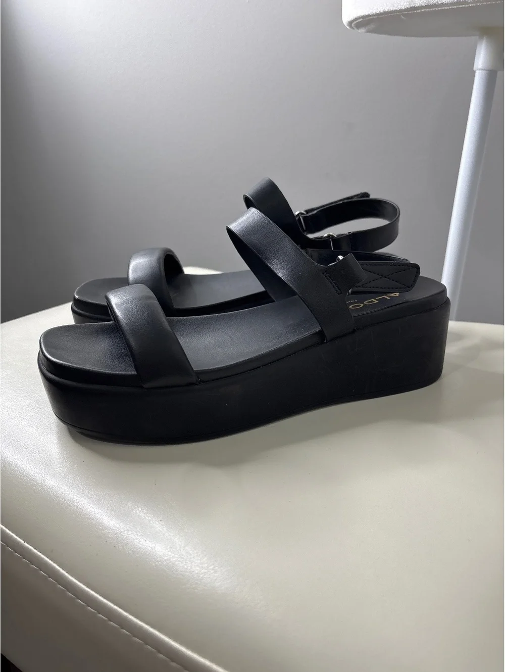 ALDO Black Platform Sandals Size 8.5